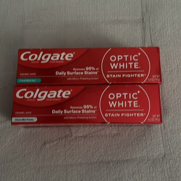 NWT Colgate Optic White Toothpastes - Picture 4 of 5